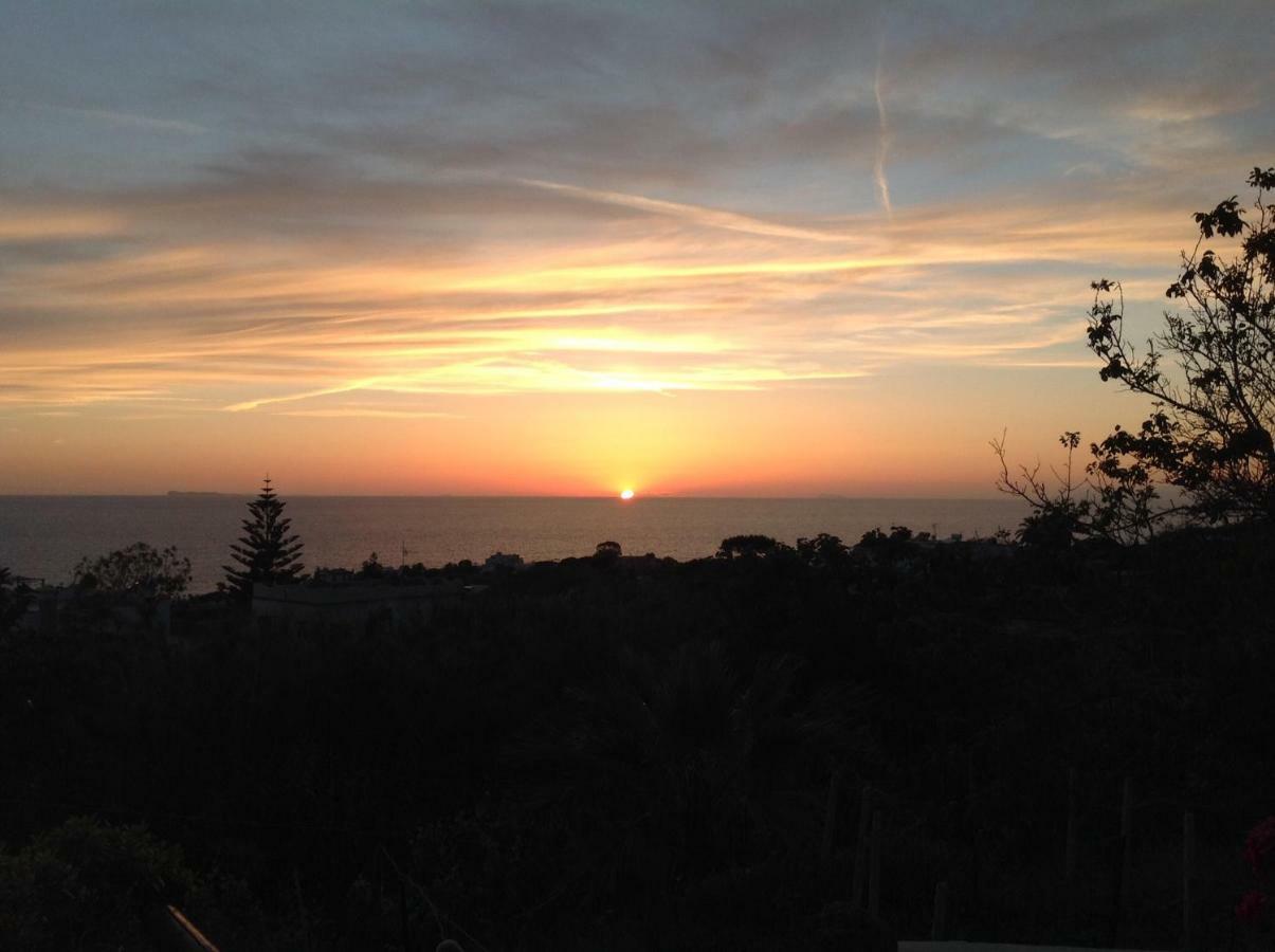 La Terrazzina Sul Tramonto Bed & Breakfast Forio di Ischia Eksteriør bilde