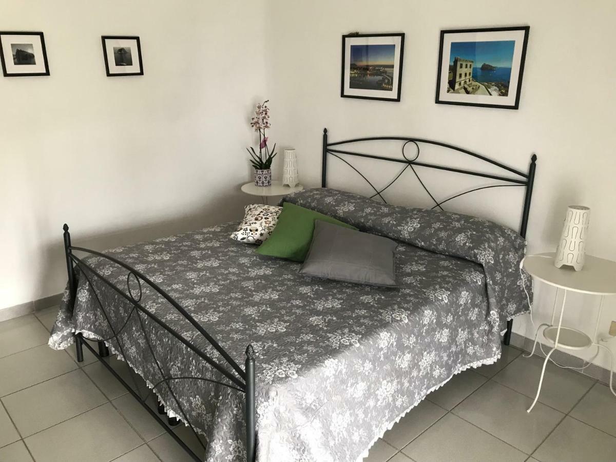 La Terrazzina Sul Tramonto Bed & Breakfast Forio di Ischia Eksteriør bilde
